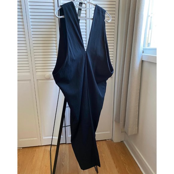 Black deep V neck maxi dress with open low back, unusual long party event dress - Picture 3 of 6